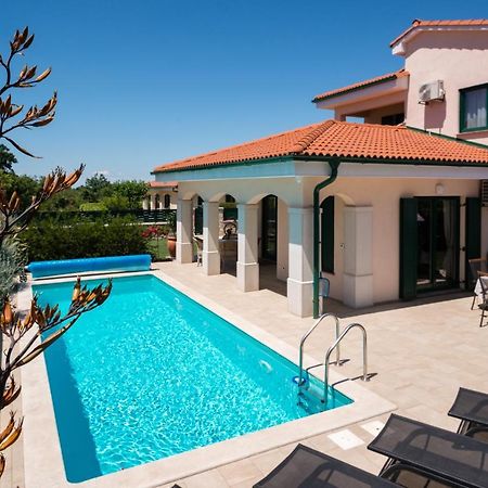 Villa Luciana Spa House, Buje Buitenkant foto